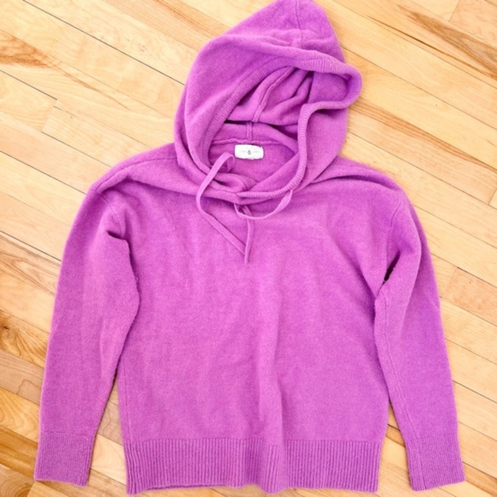 Lue & Grey Hooded Sweater - Size XS